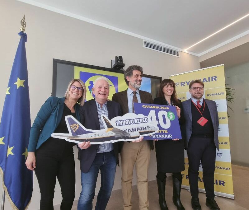 Ryanair, 650 voli e un aereo in più per operativo estivo su Catania
