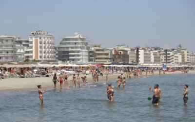 Flussi turistici in rialzo per l’estate 2025, previste 267 milioni di presenze